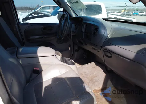 2002 Ford F-150 Lariat/Xlt from USA, damaged, VIN 1FTRW07612KC44361